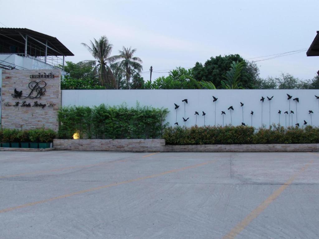 Hotel Le Lerts Living Khon Kaen Exterior foto